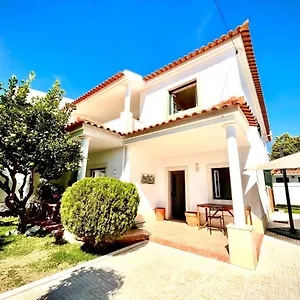 Albergue Carcavelos Summer, Carcavelos (Lisbon)